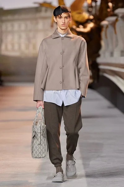 Look 31